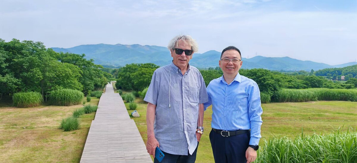 Jacky Lee with Philippe Bizot in 2026 / 李冲与菲利普·比佐 2026 年合影